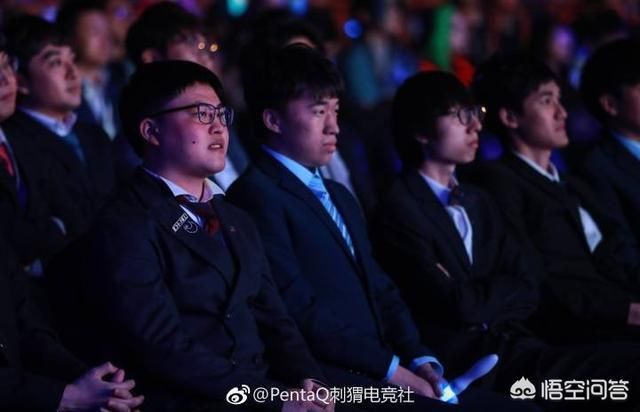 英雄联盟2018年度颁奖盛典,uzi到底表达了什么意思?为什么有人说他发言很好?